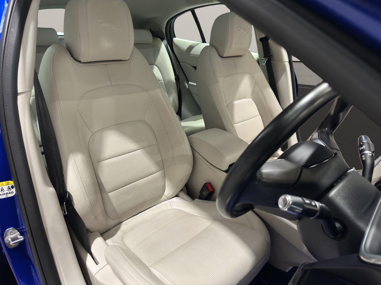 Jaguar I-Pace view 9