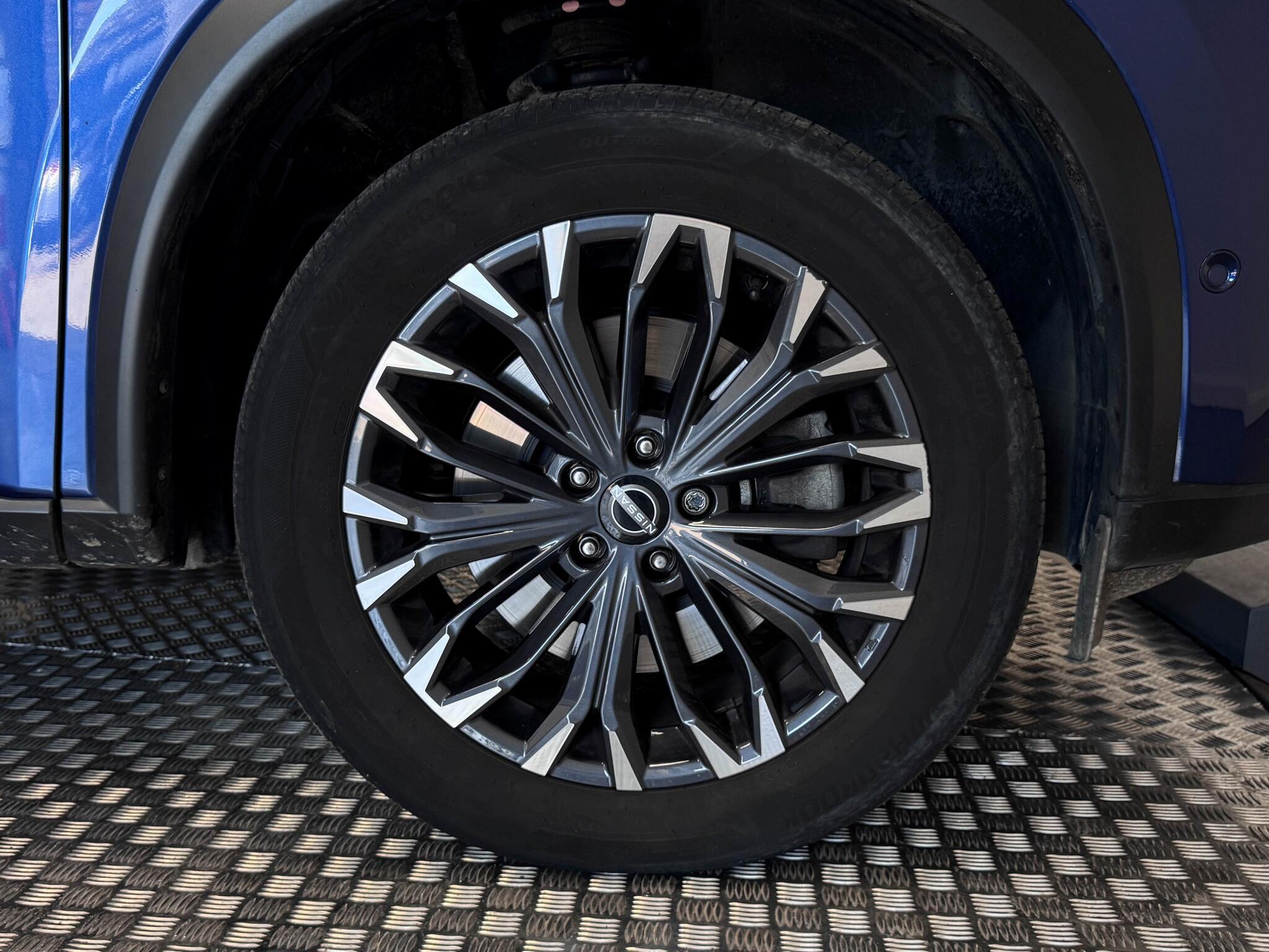 Nissan X-Trail view 52