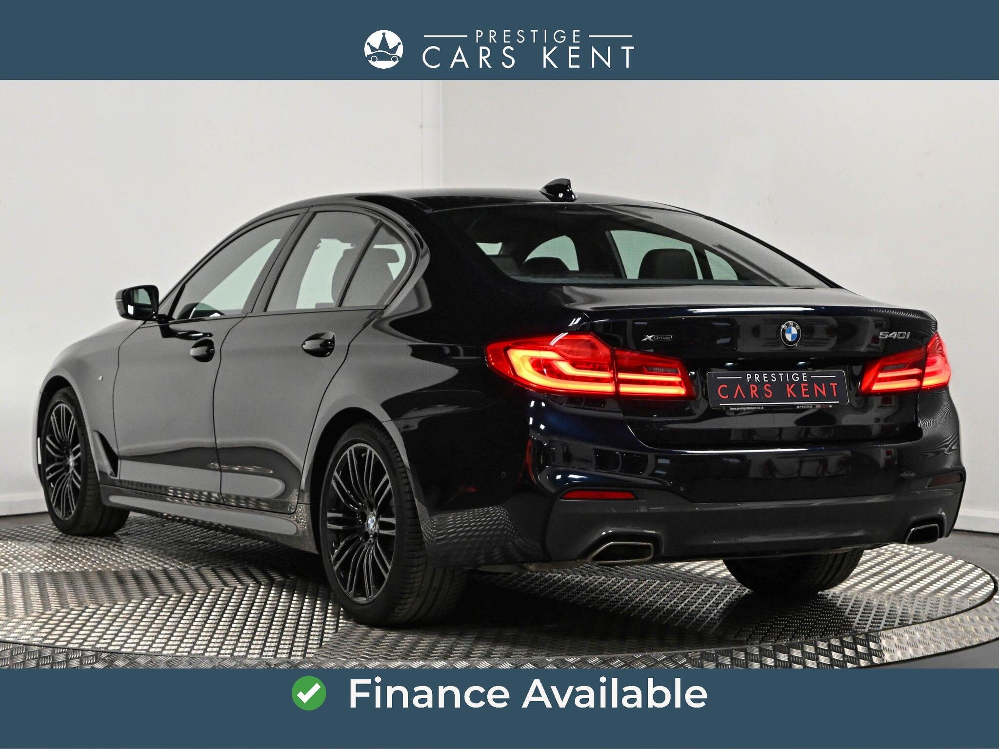 BMW 5 Series view 3