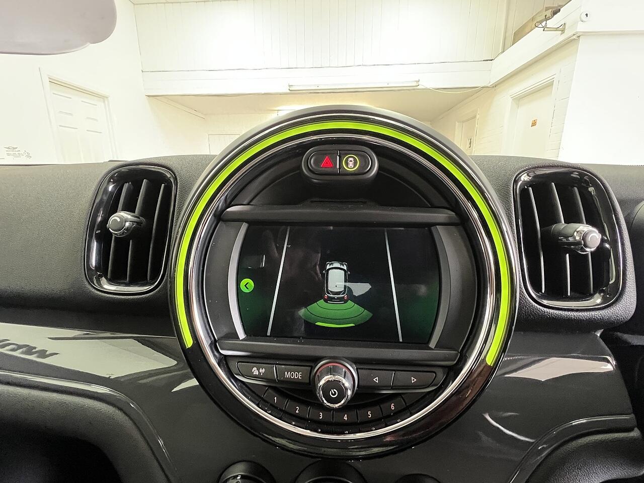 Mini Countryman view 10