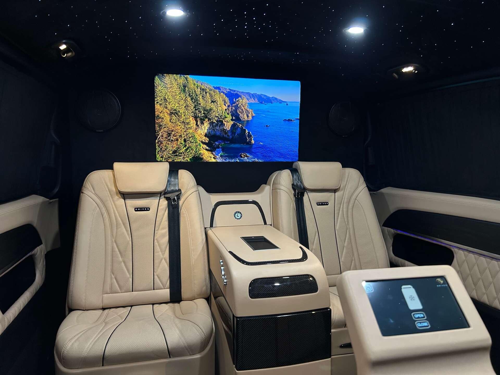 Mercedes-Benz V Class view 15