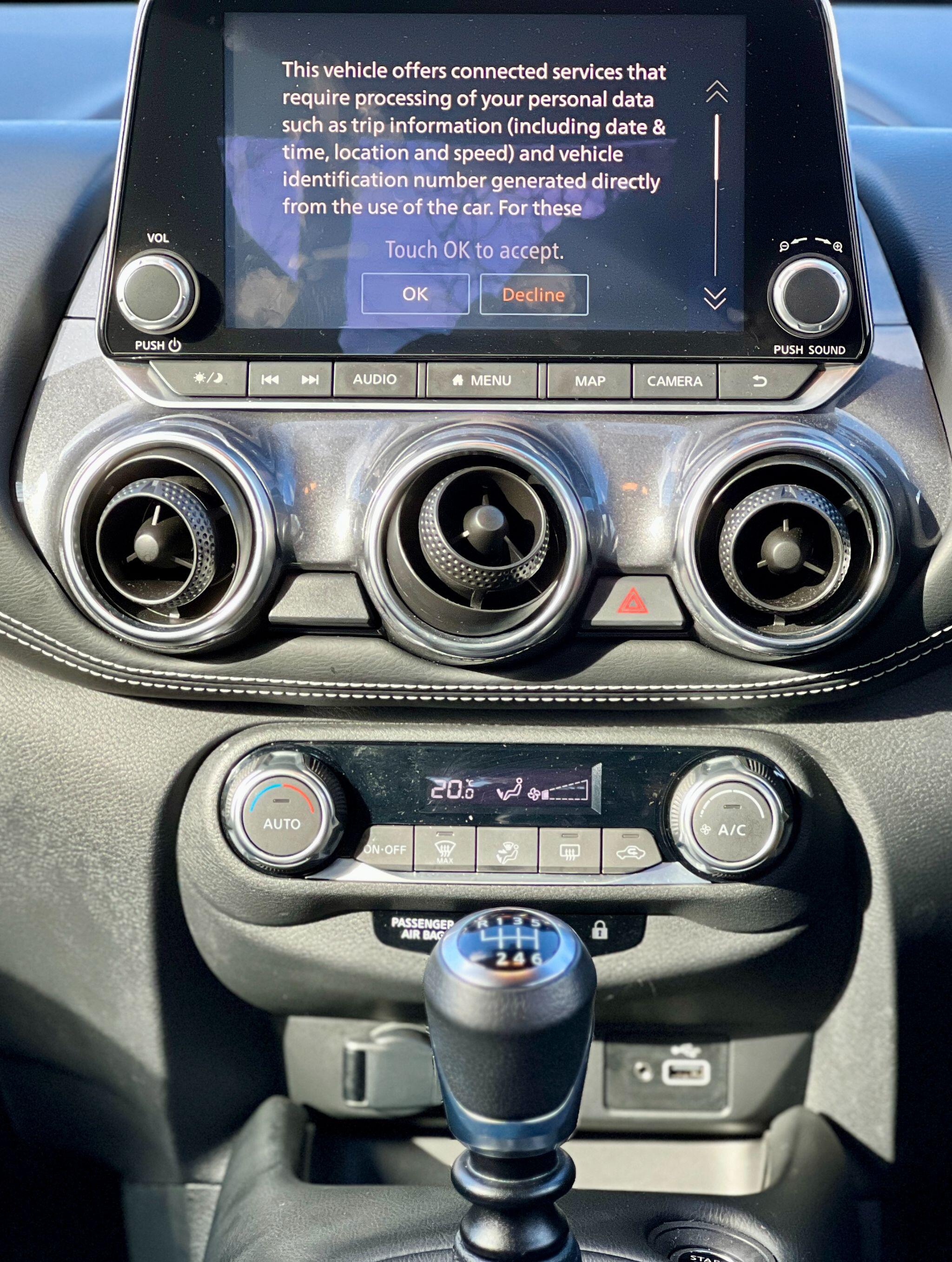 Nissan Juke view 28