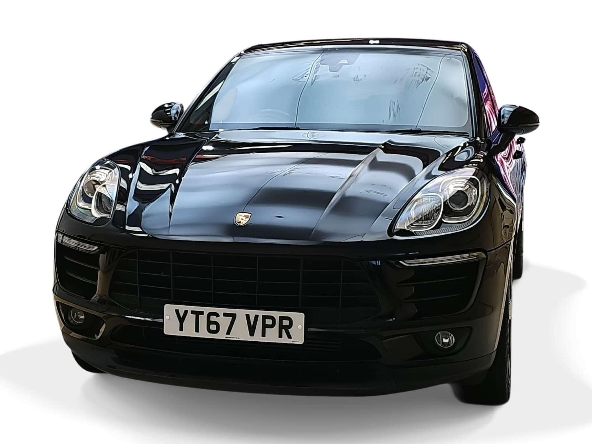 Porsche Macan view 7