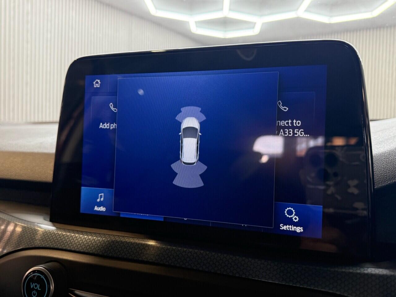 Ford Focus view 16