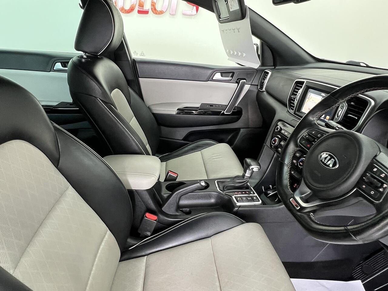 Kia Sportage view 8