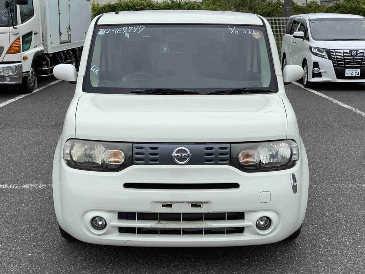 Nissan Cube view 5