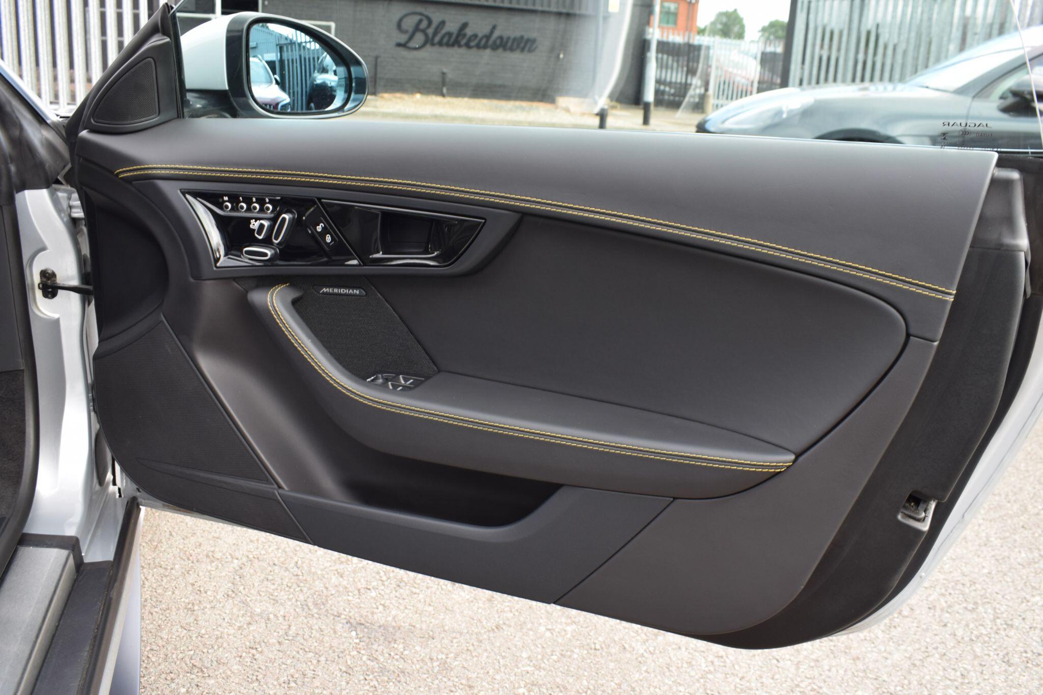 Jaguar F-Type view 13