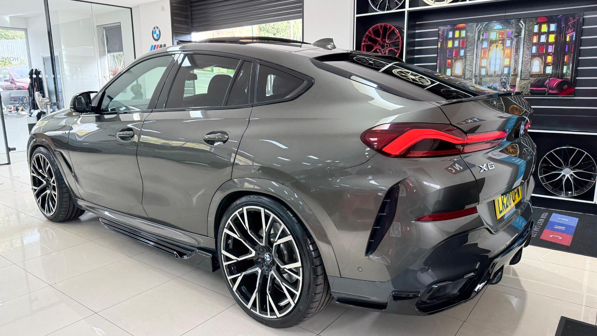 BMW X6 view 55