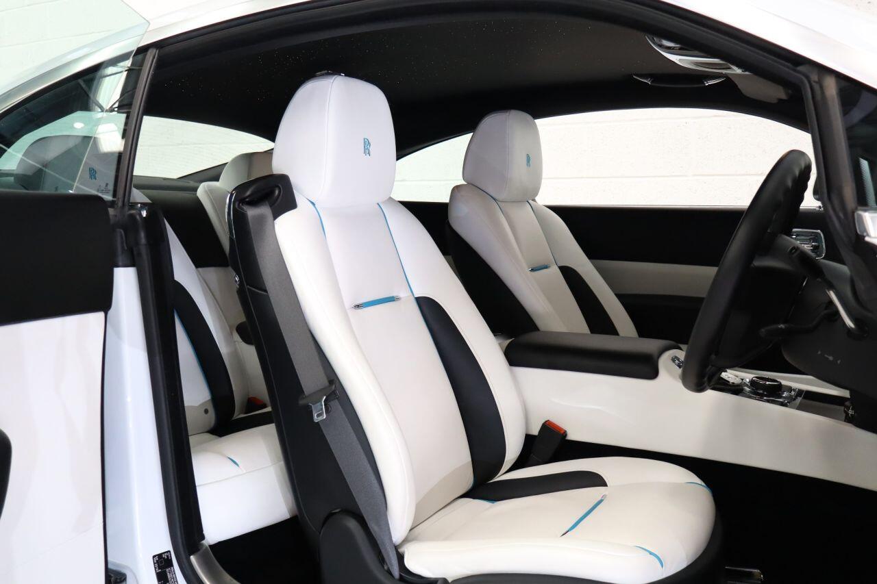 Rolls-Royce Wraith view 13