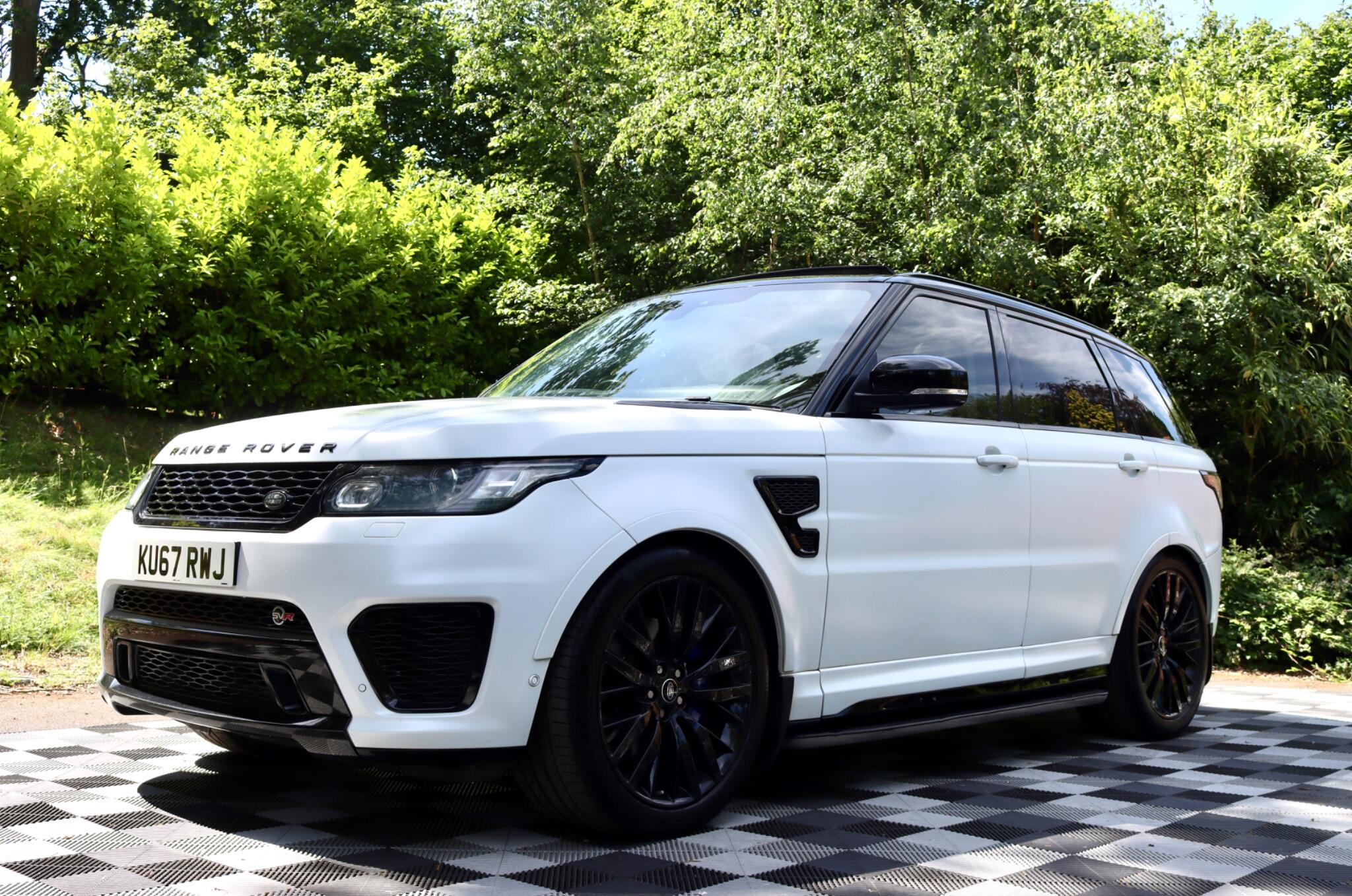 Land Rover Range Rover Sport view 16