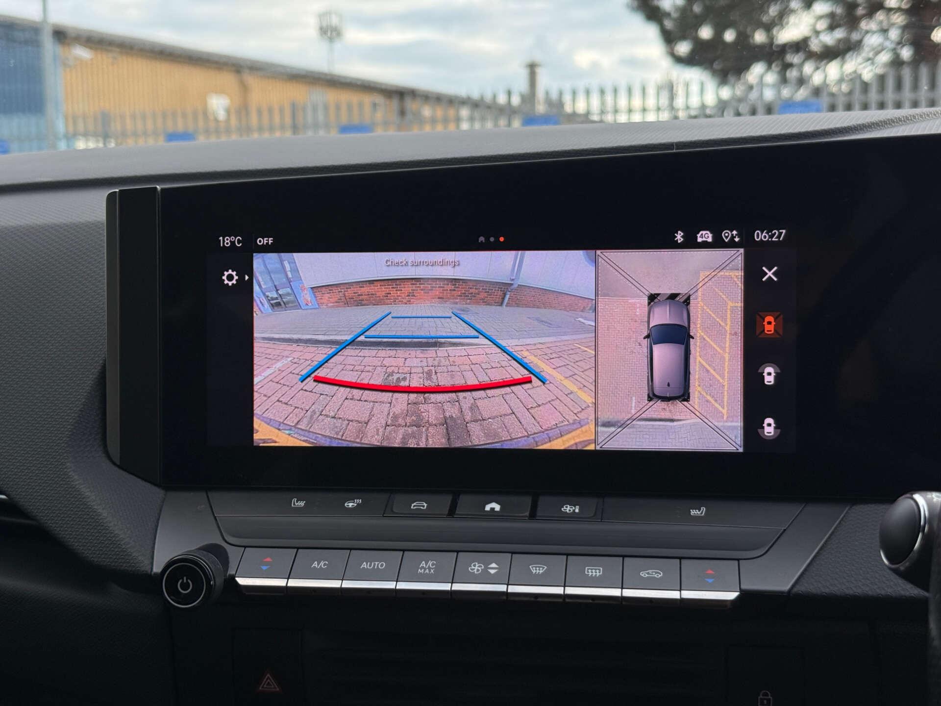 Vauxhall Astra view 76