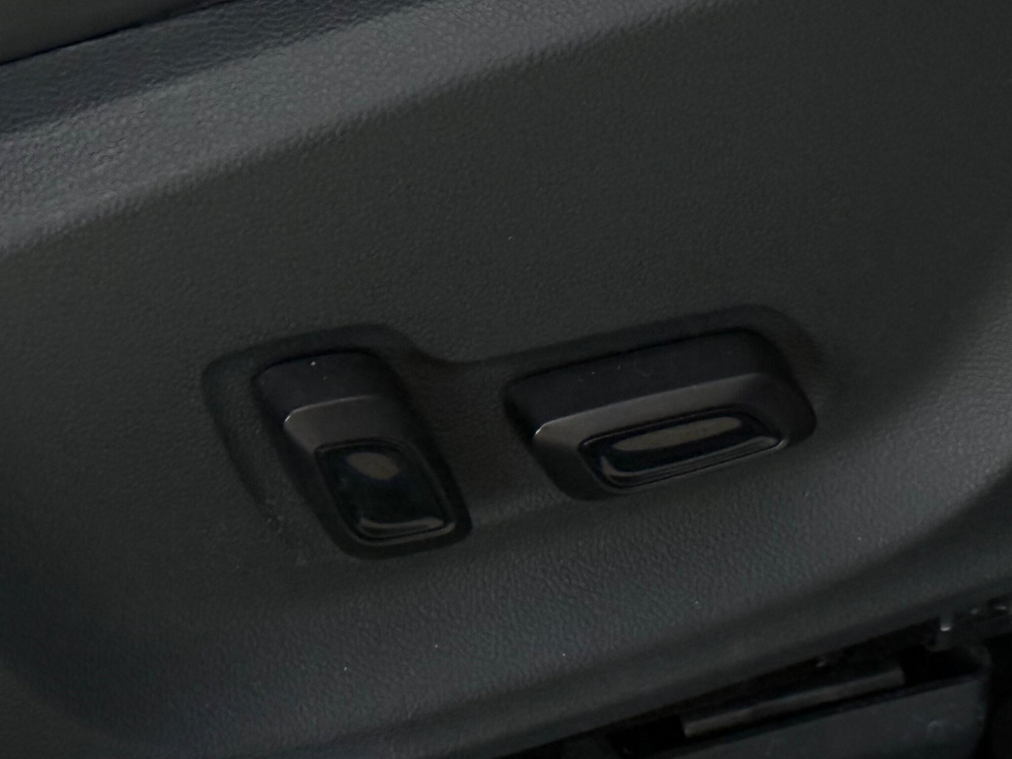 MG ZS view 28