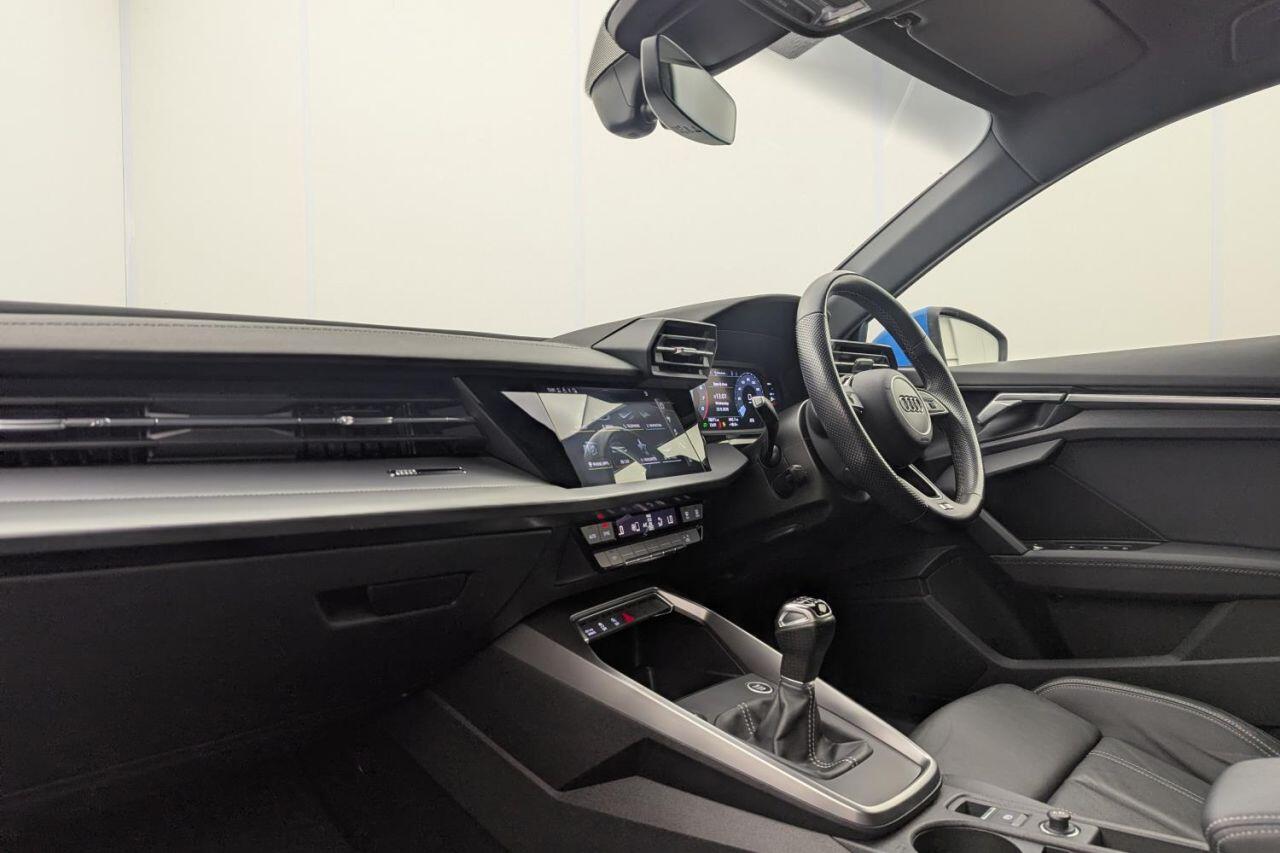 Audi A3 view 25