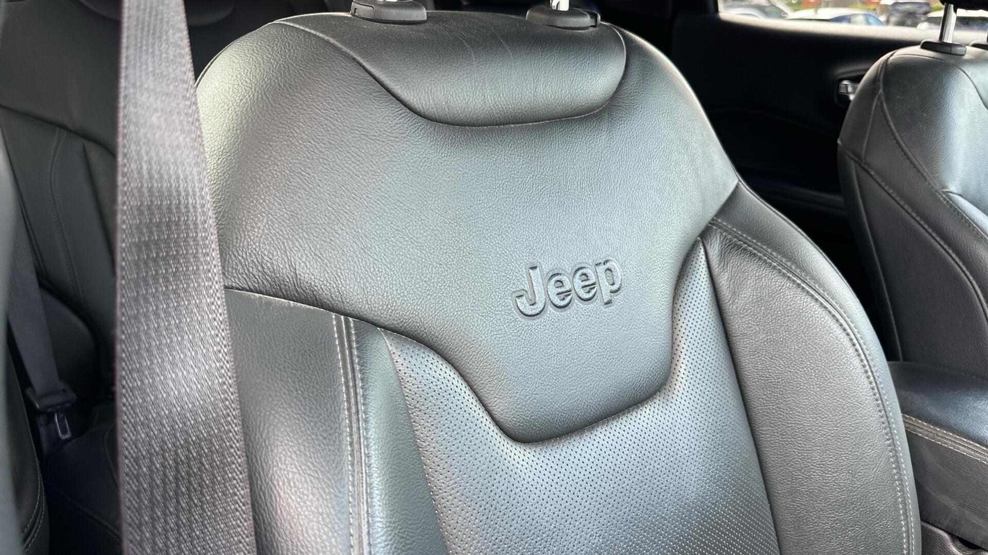 Jeep Compass view 53