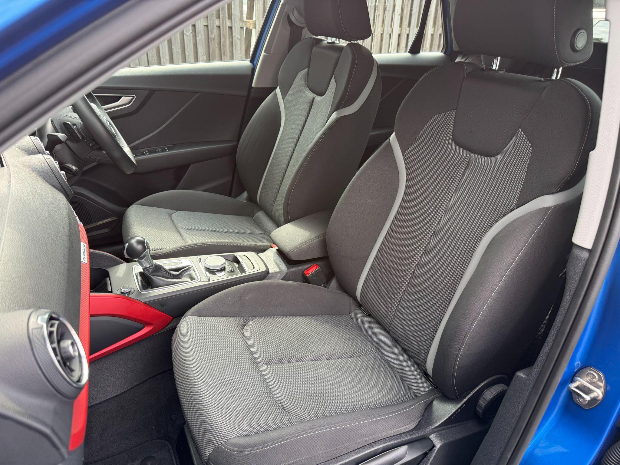 Audi Q2 view 19