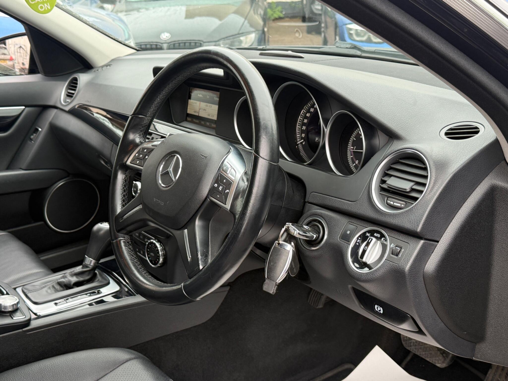 Mercedes-Benz C Class - Image 35