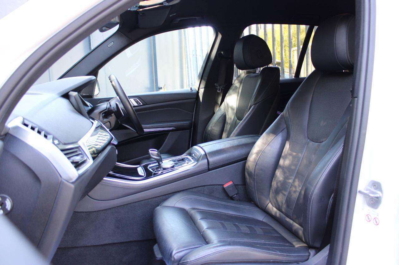 BMW X5 view 15
