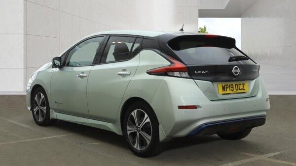 Nissan Leaf view 4