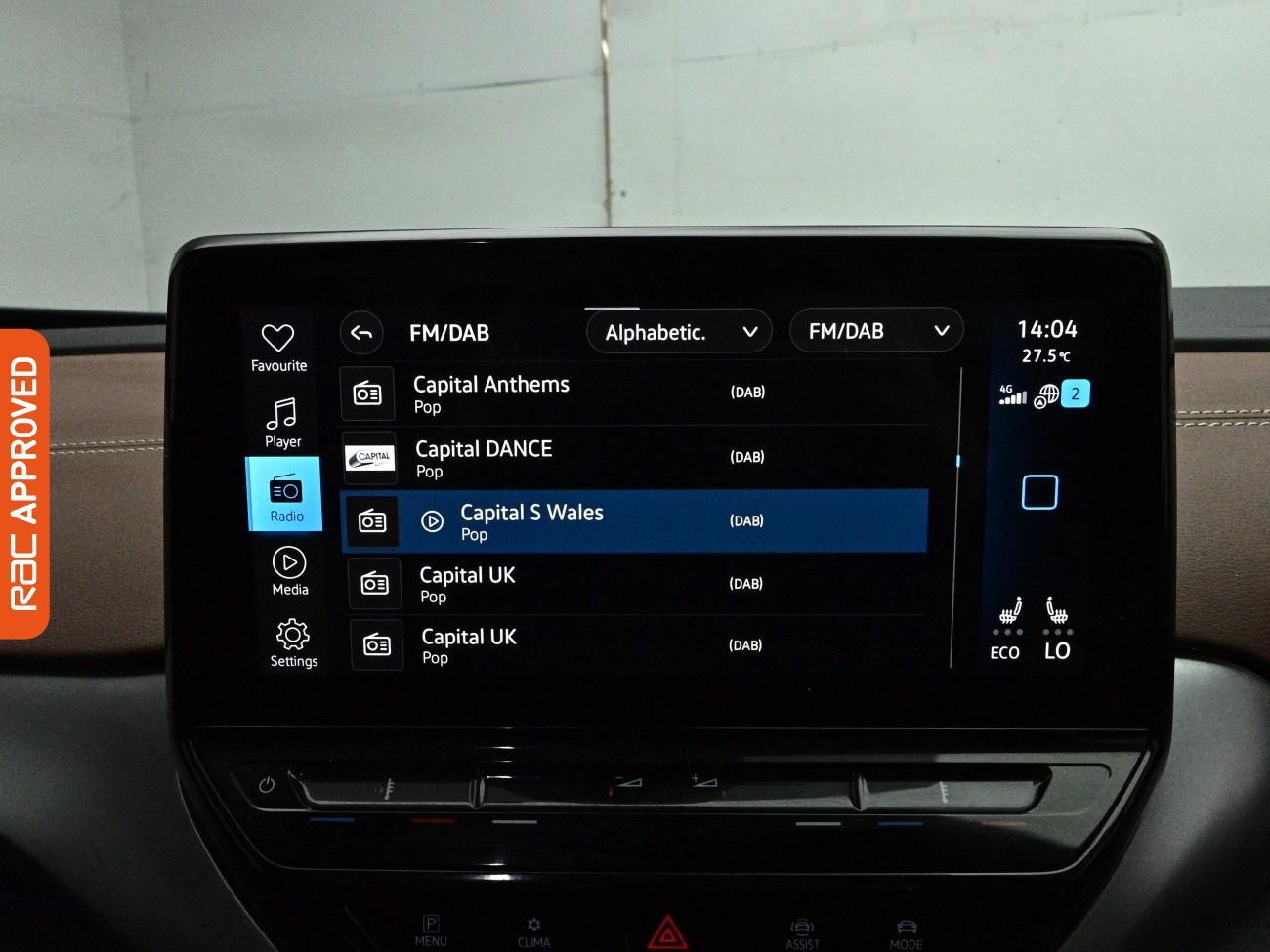 Volkswagen Id.4 view 17
