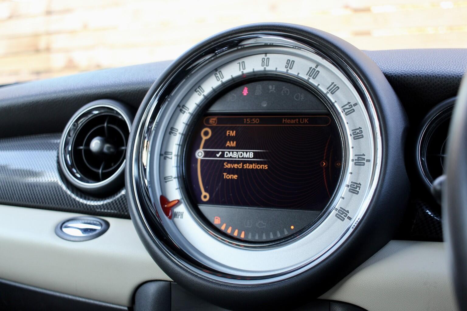 Mini Hatch view 18