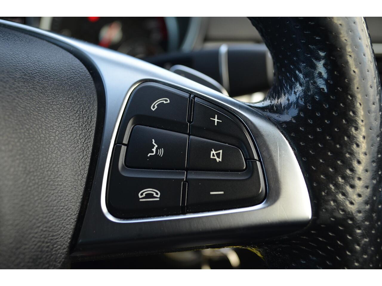 Mercedes-Benz Gle view 27