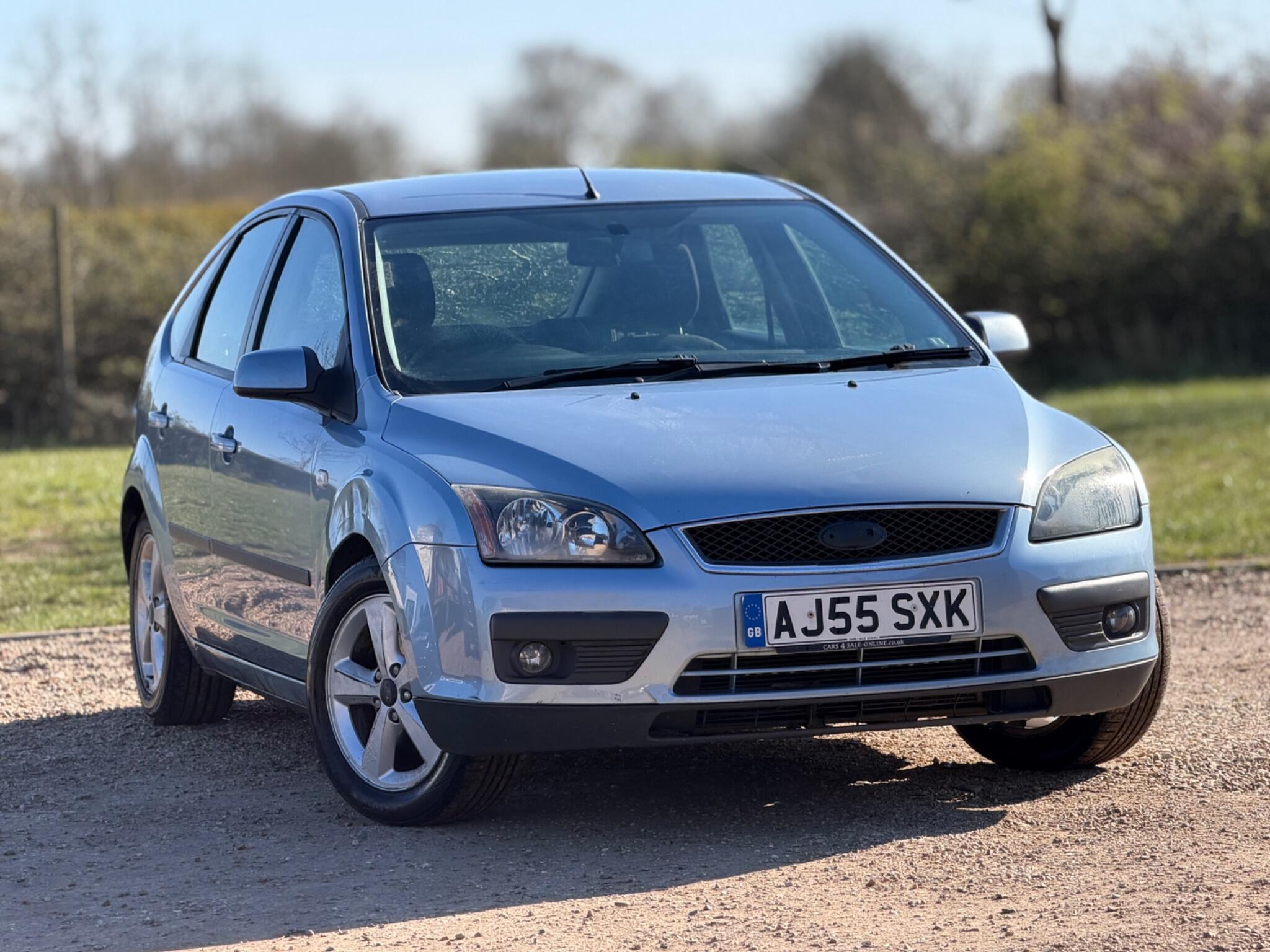 2006 Ford Focus 1.6 Zetec Climate 5dr image 5