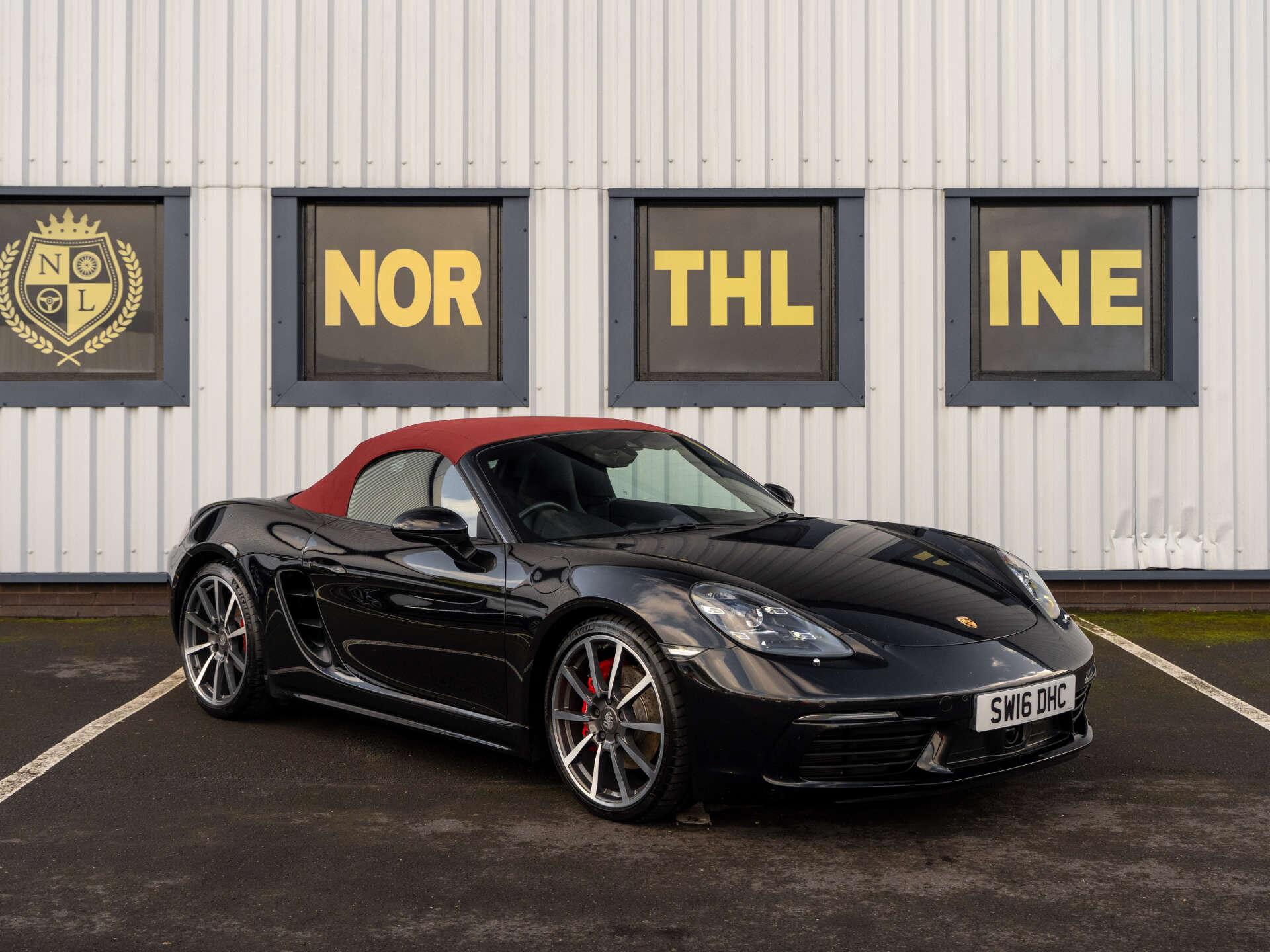 Porsche 718 Boxster
