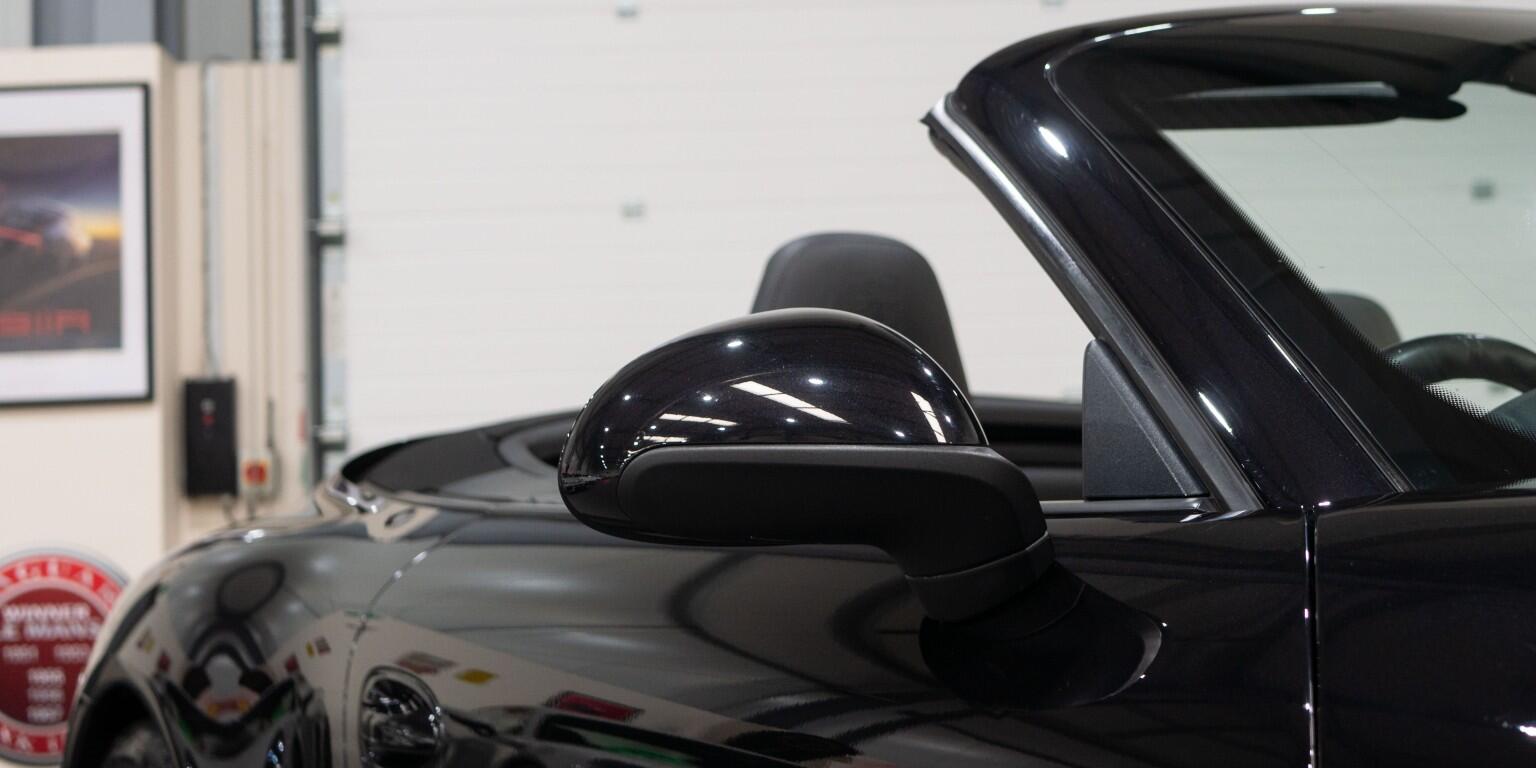 Porsche 911 view 51