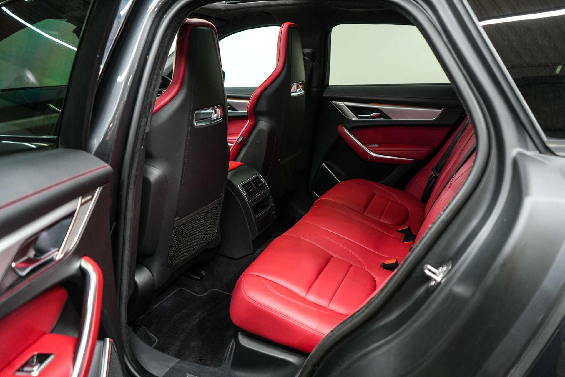 Jaguar F-Pace view 20