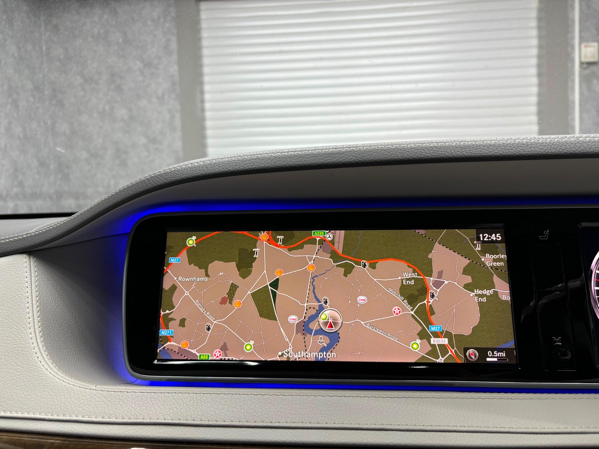 Mercedes-Benz S Class view 19