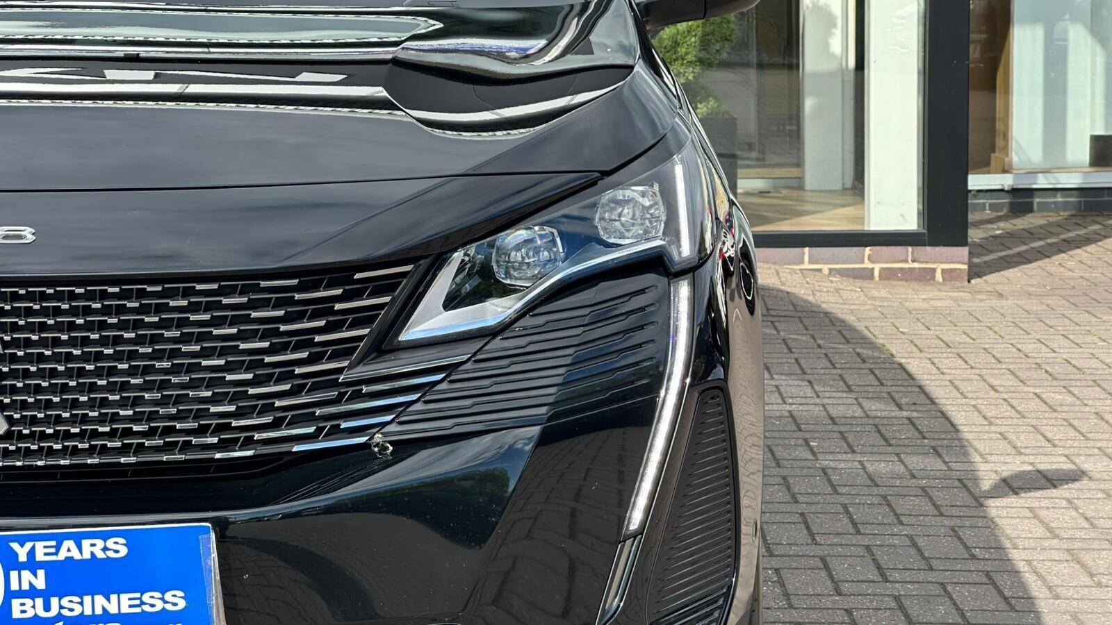 Peugeot 5008 view 7