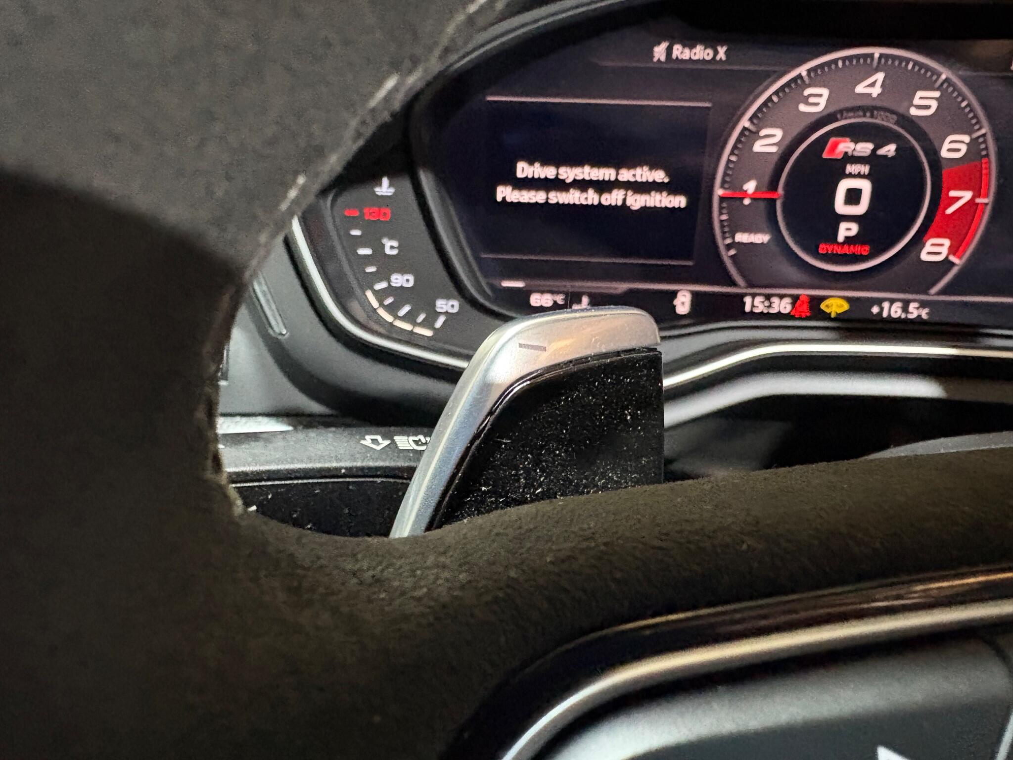 Audi RS4 Avant view 26