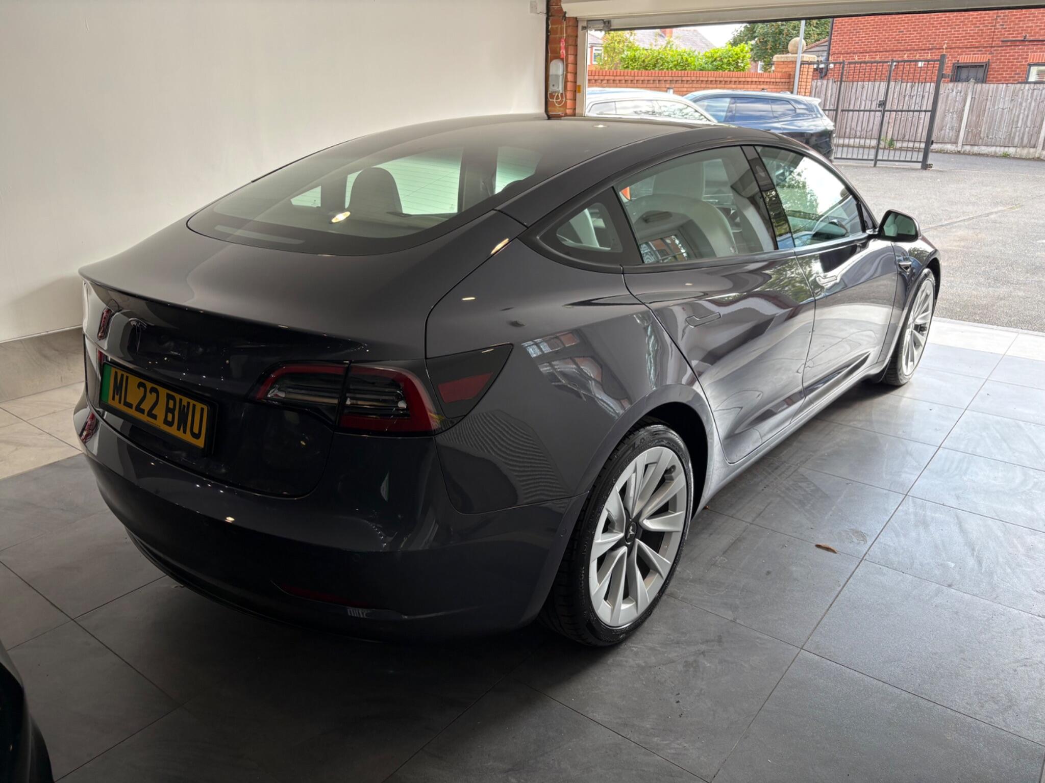 Tesla Model 3 view 8