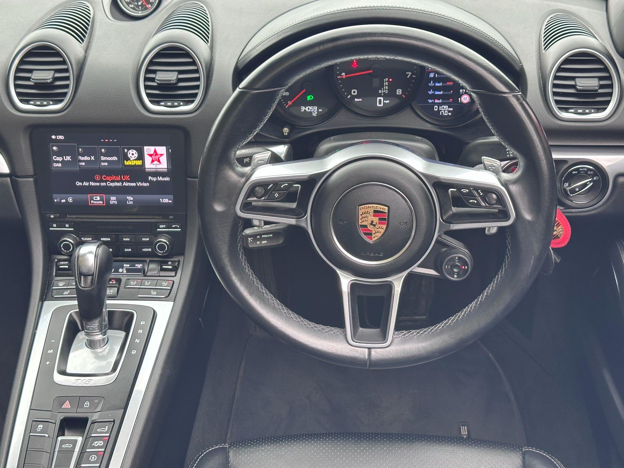 Porsche 718 Boxster view 8