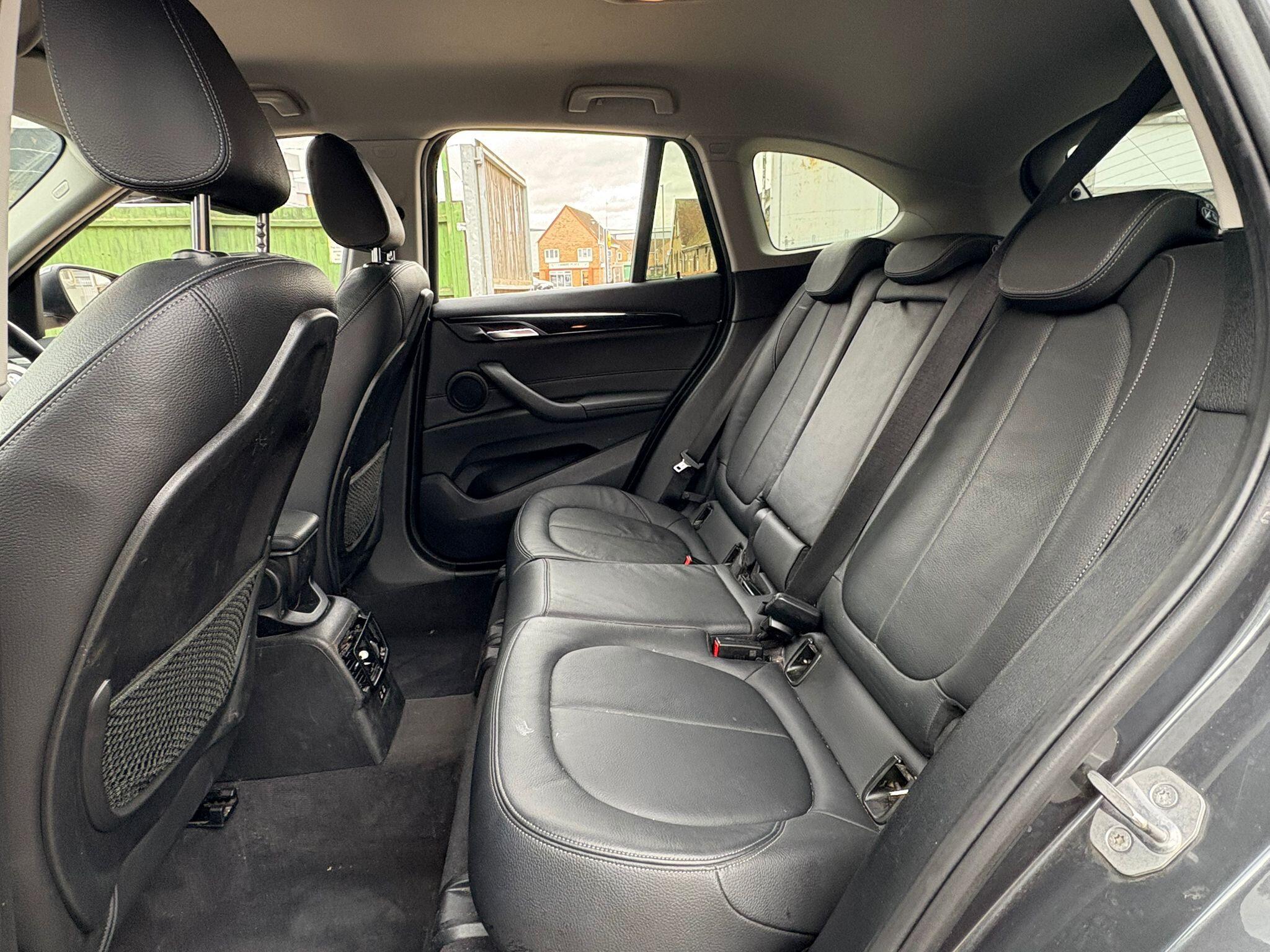 BMW X1 view 20