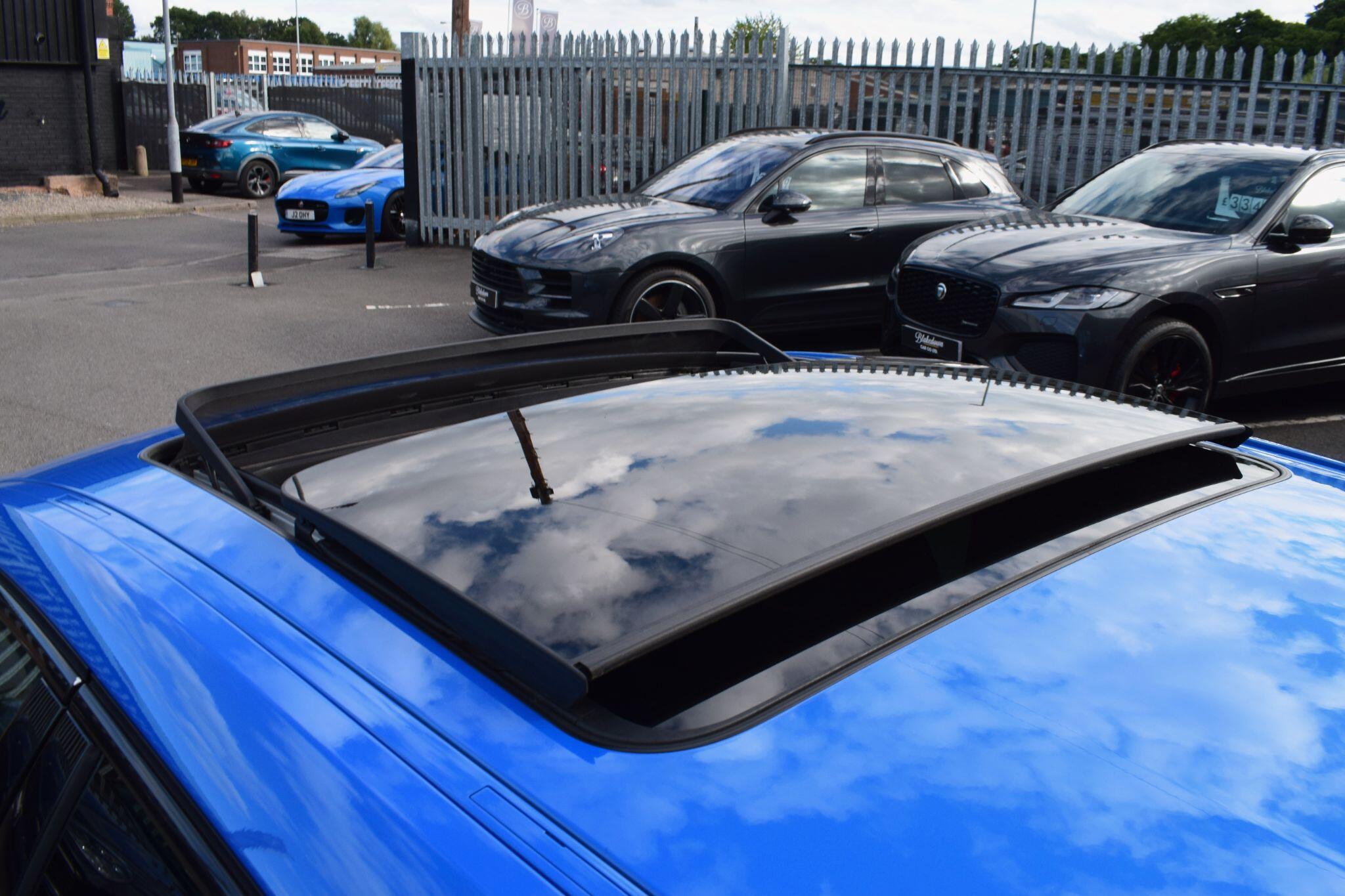 BMW 1 Series view 36