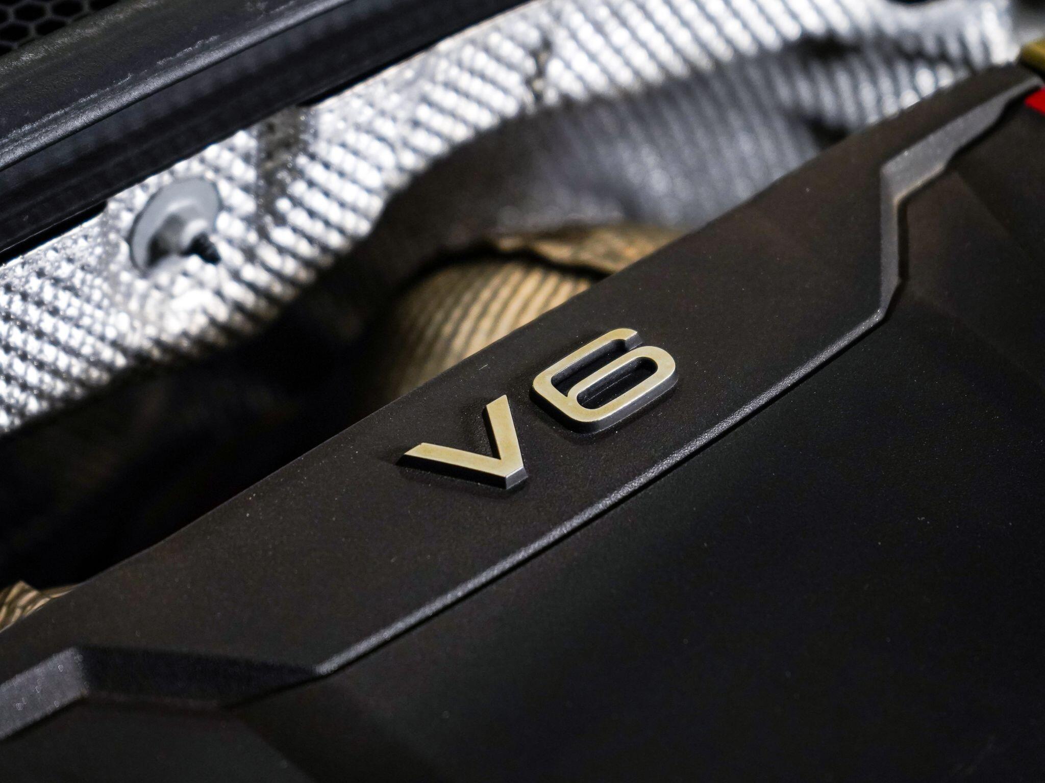 Audi RS4 view 52
