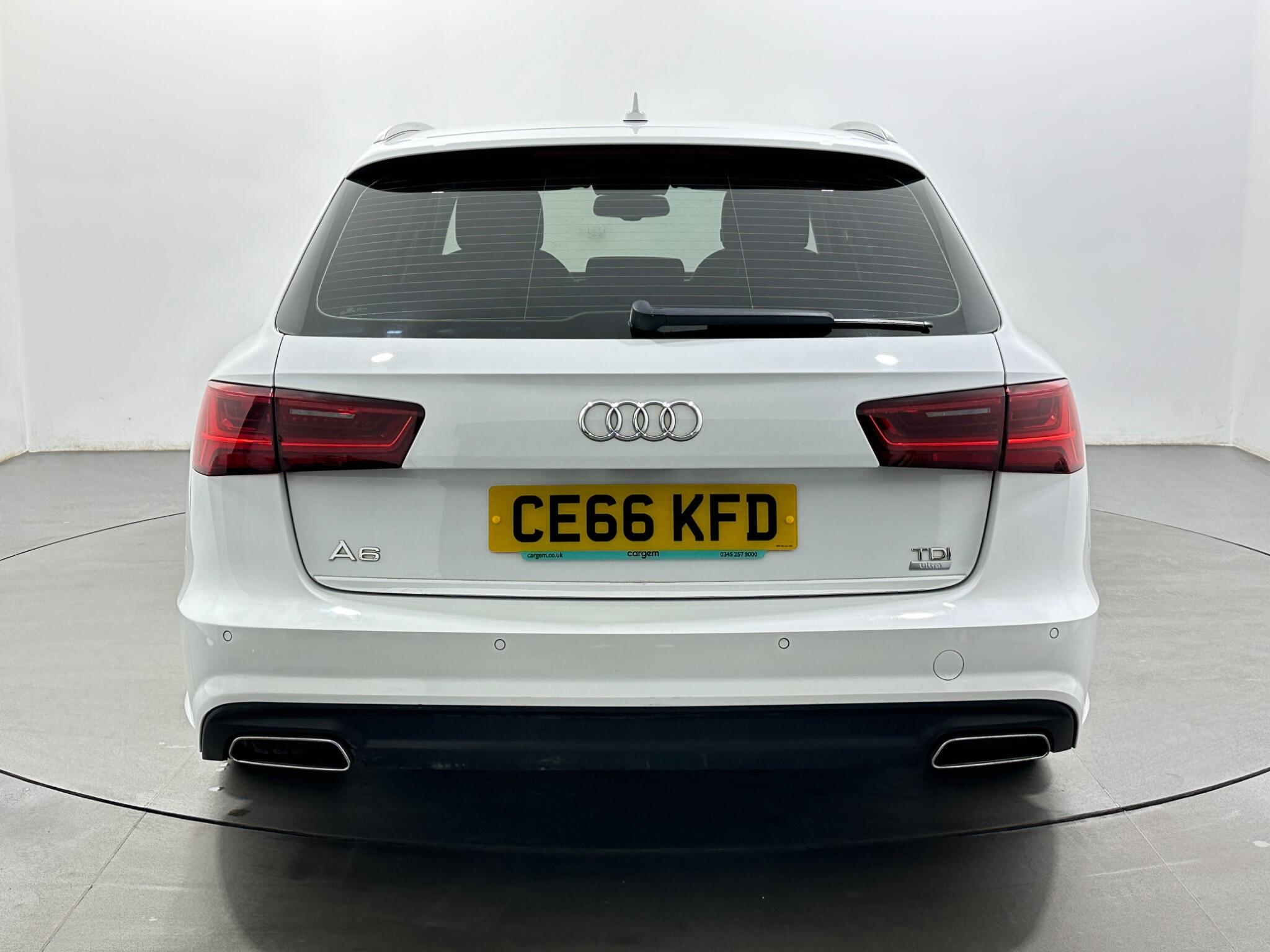 Audi A6 view 7