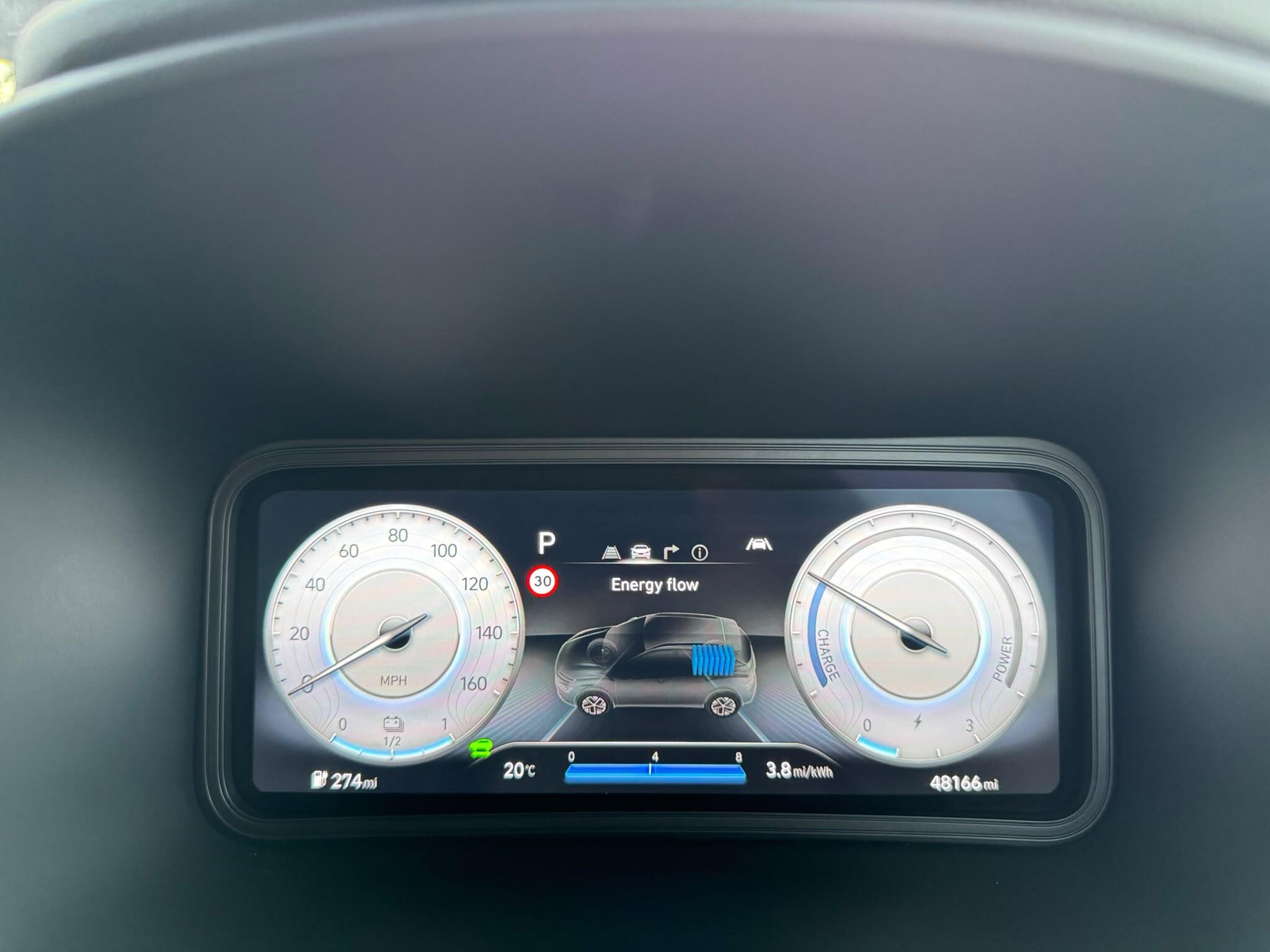 Hyundai Kona view 65