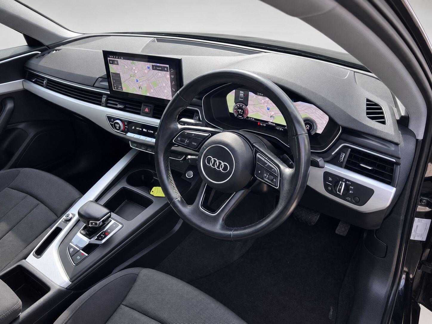 Audi A4 view 17