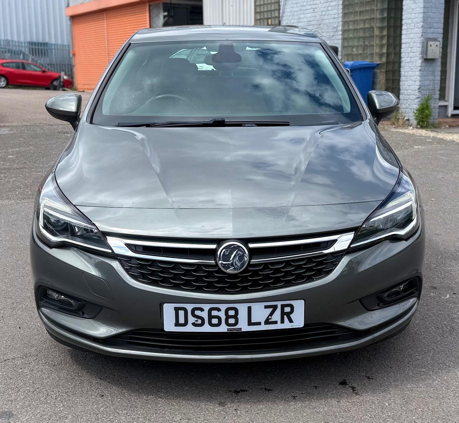 Vauxhall Astra view 2