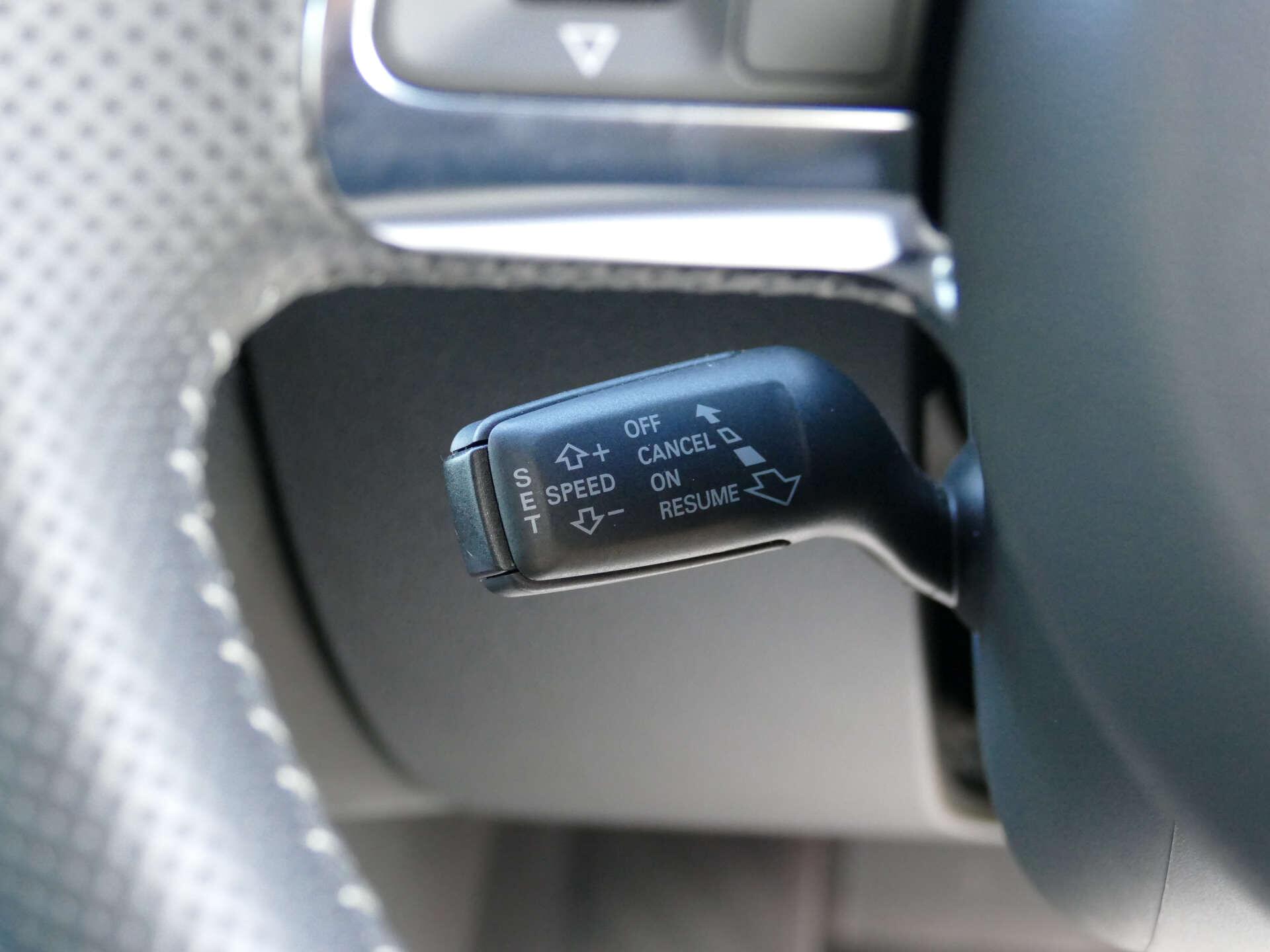 Audi TT view 35
