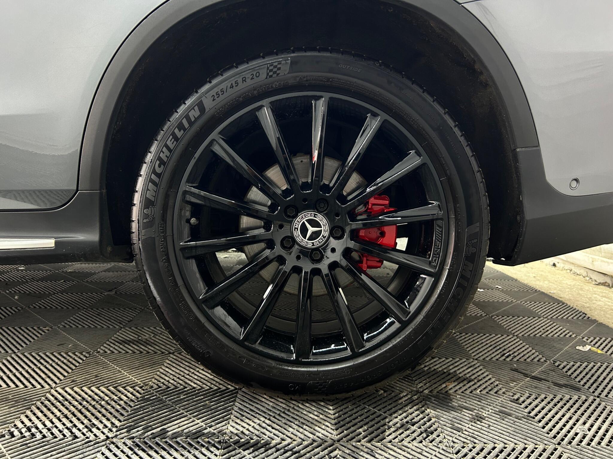 Mercedes-Benz GLC view 34
