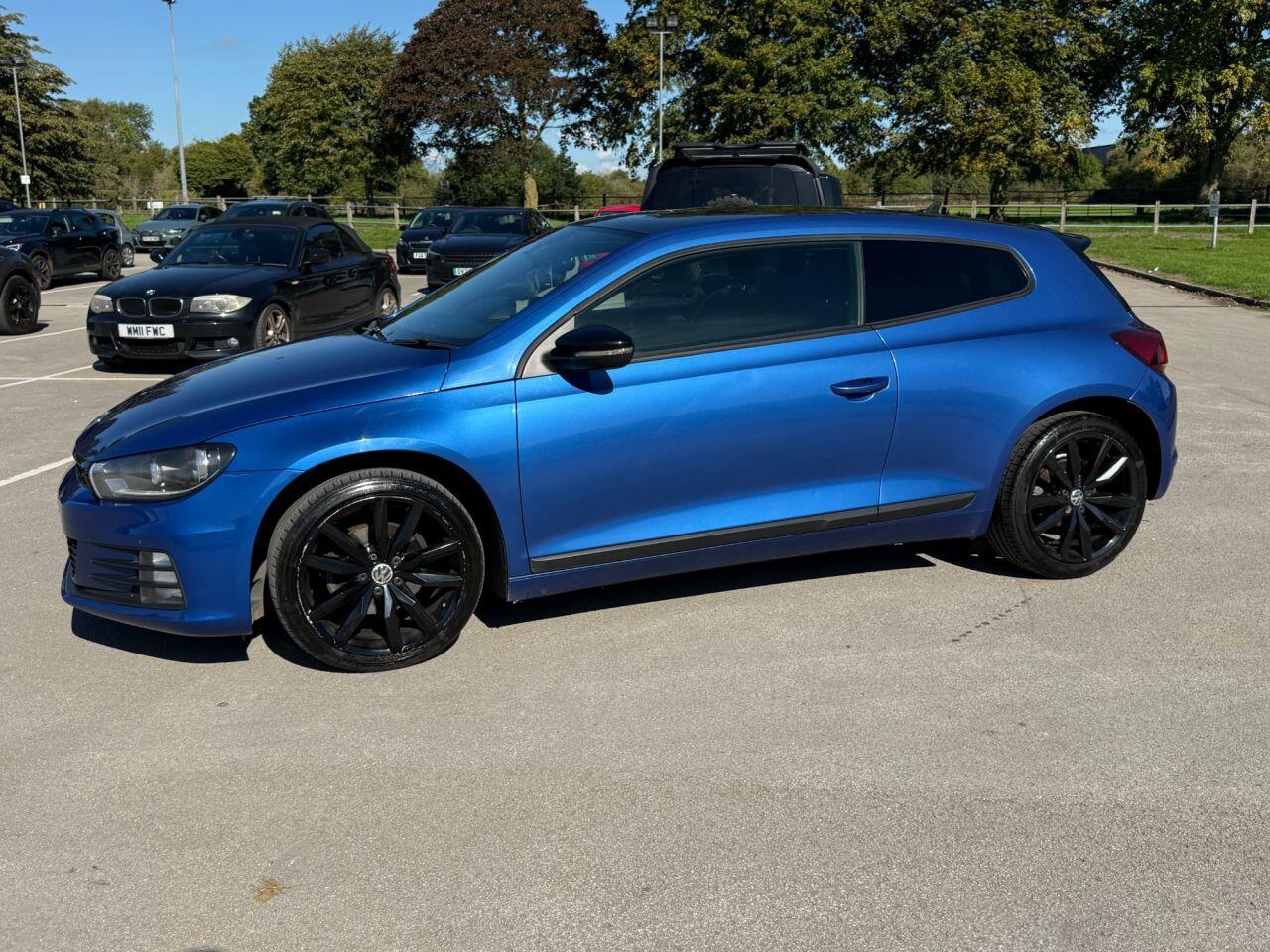 Volkswagen Scirocco view 13