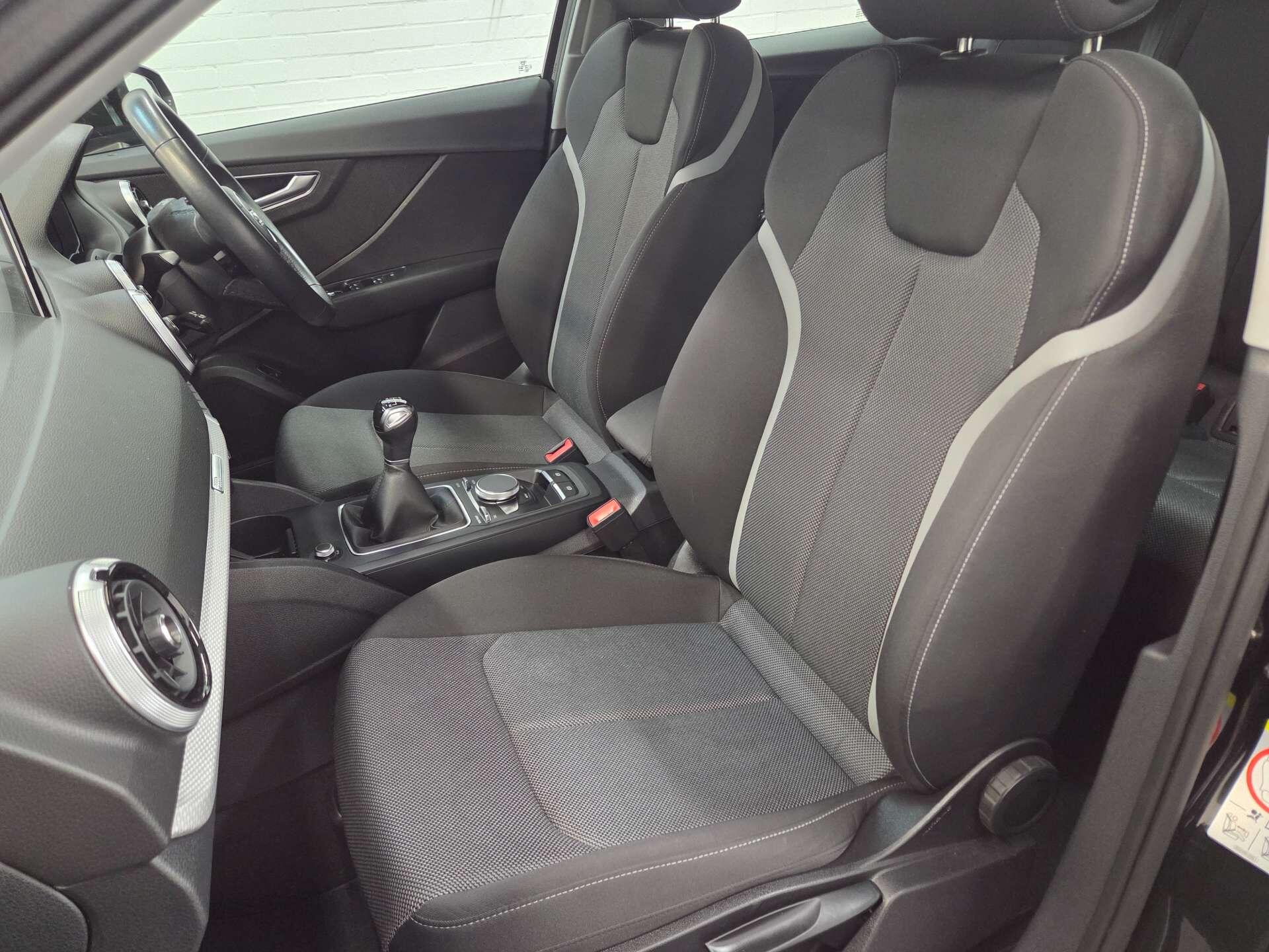 Audi Q2 view 11