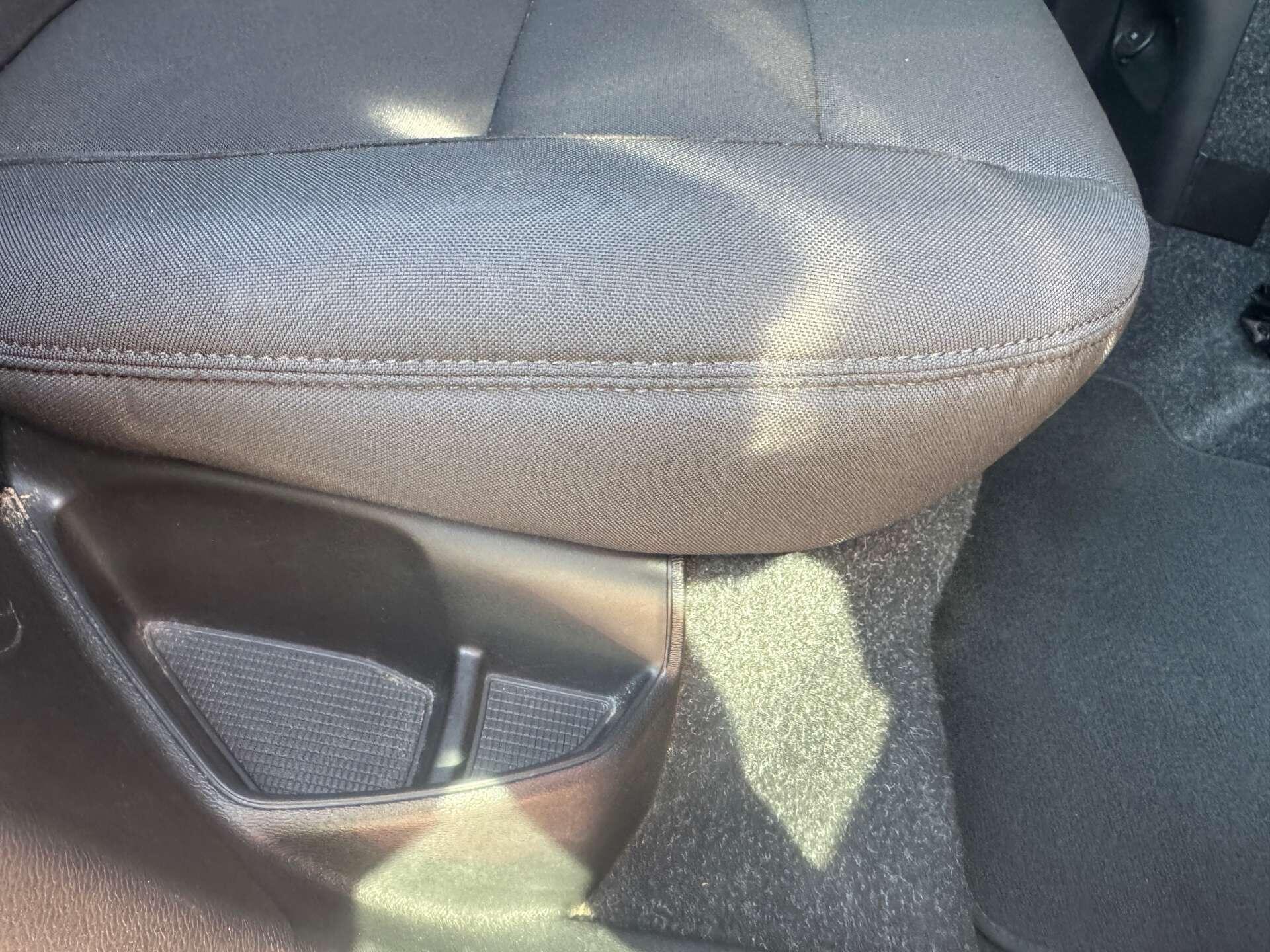 Volvo XC40 view 32