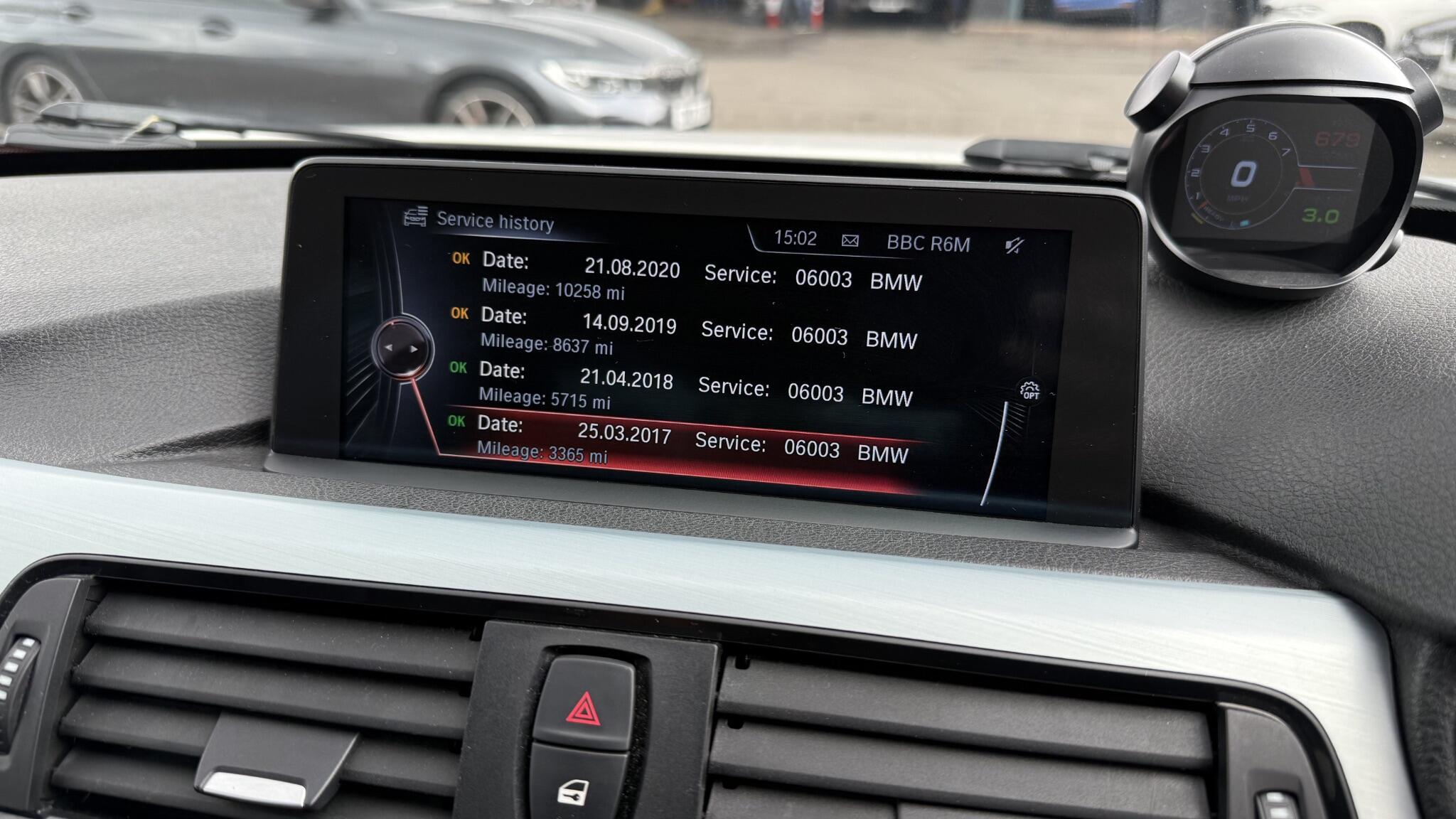BMW 3 Series view 31