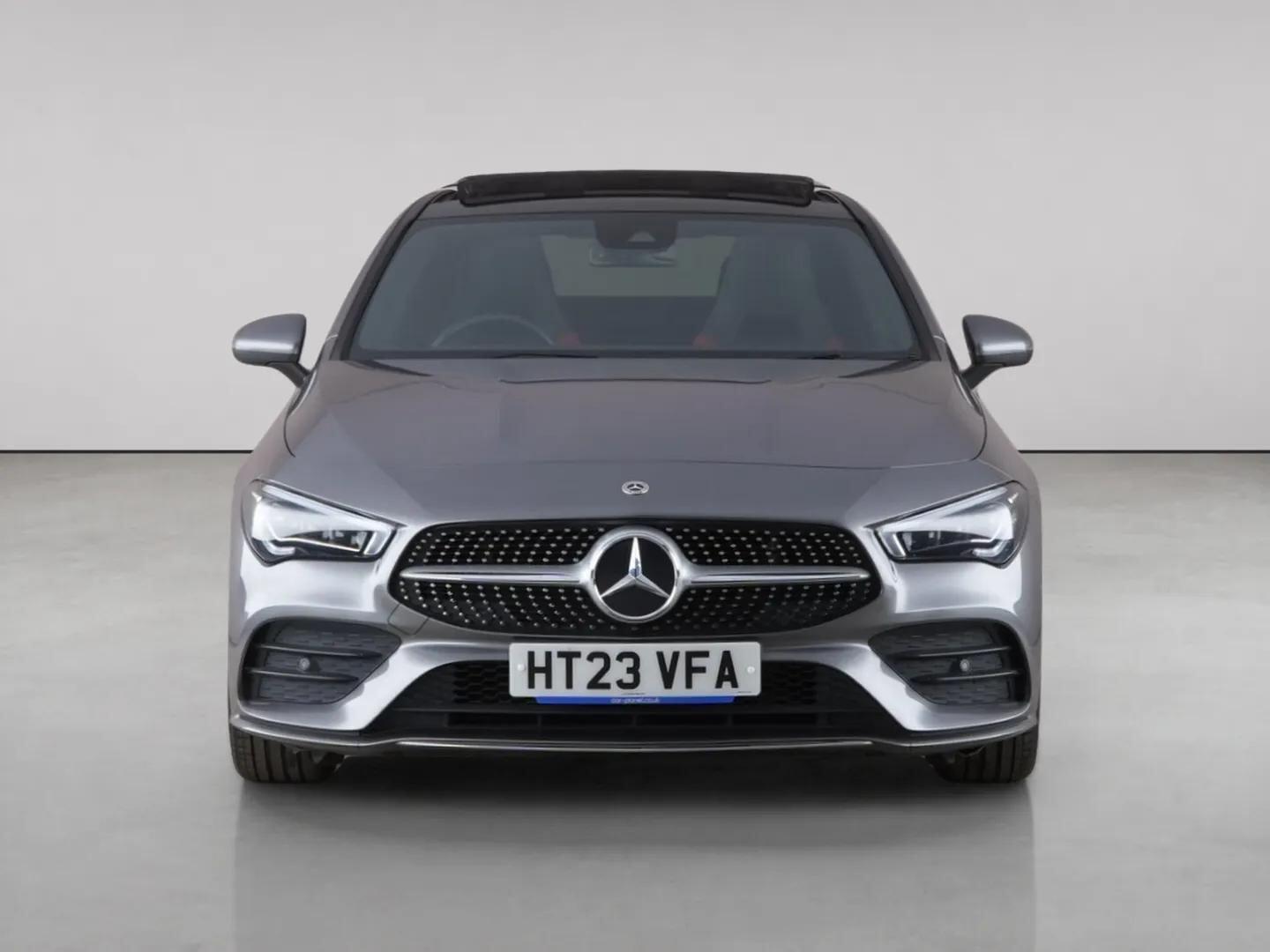 Mercedes-Benz Cla view 5