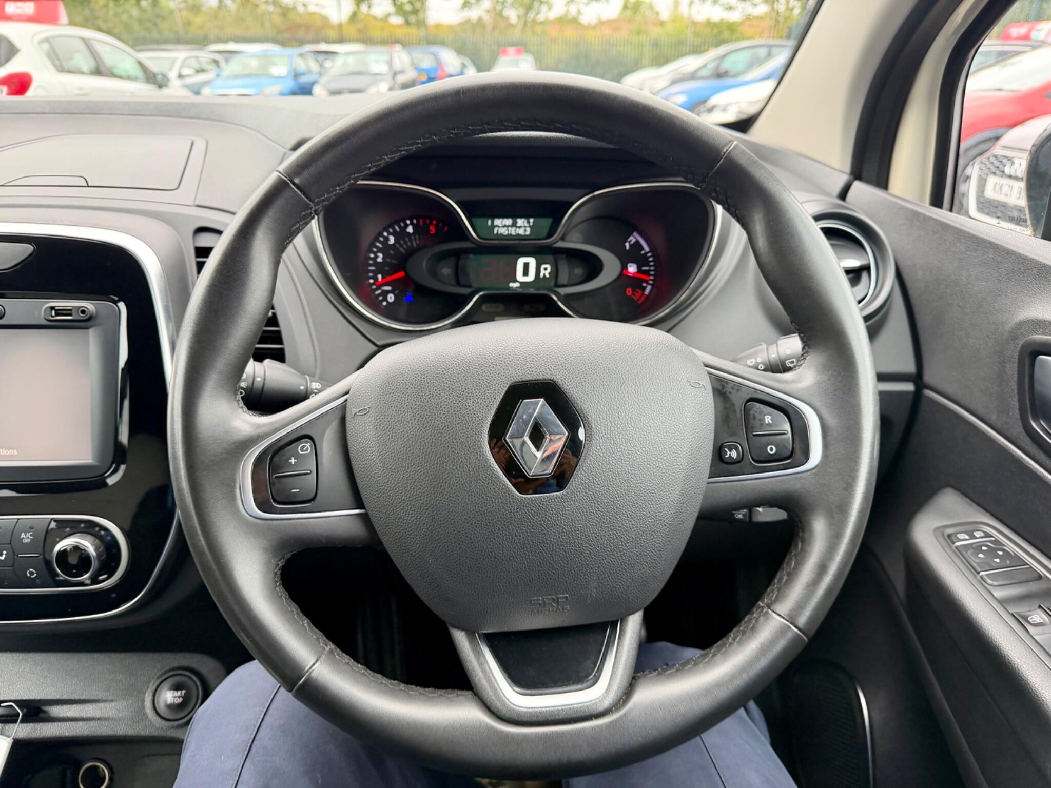 Renault Captur view 47