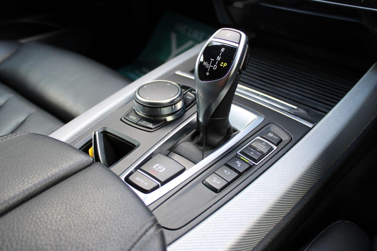 BMW X5 view 26